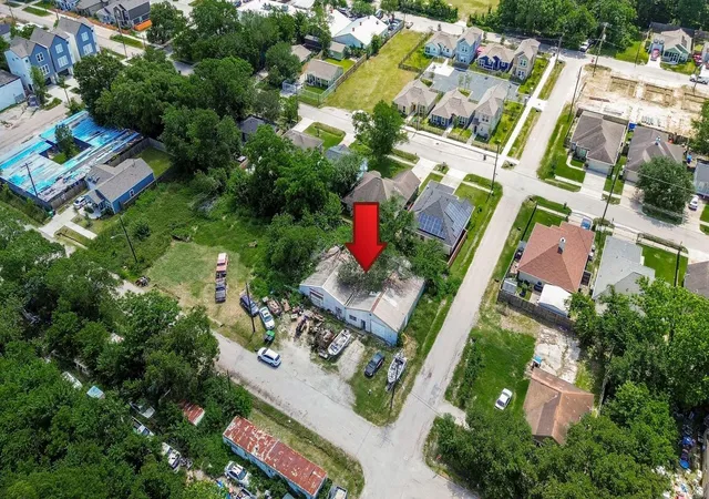 Photo 3 of Land for sale at 6531 New York St, Houston, TX 77021 | MLS# 25367740 | Listing updated on 2026-07-15
