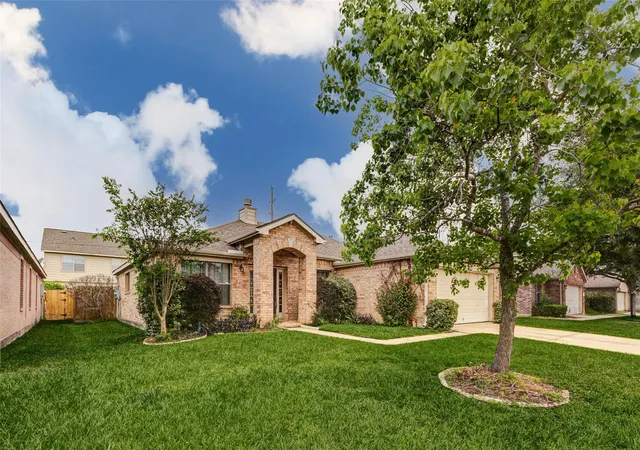 2nd image of 21211 Arcadia Park Ln, Humble, TX 77338 | MLS# 9784025