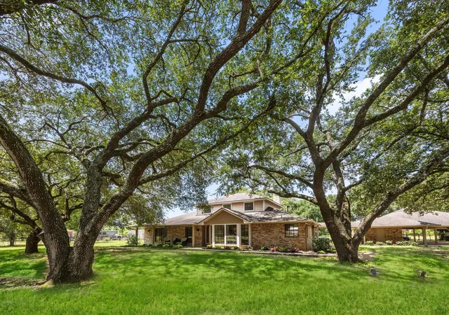 Photo 2 of Single family home for sale at 21503 Fones Rd, Tomball, TX 77377 | MLS# 51132302 | Listing updated on 2026-09-10