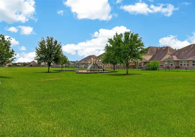 Homes for sale in Rosenberg, TX | 6031 Oxford Lake Dr, Rosenberg, TX 77471 | MLS# 13082743