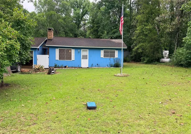 Photo 1 of Single family home for sale at 352 N George Jones Rd, Livingston, TX 77351 | MLS# 36317891 | Listing updated on 2026-08-27