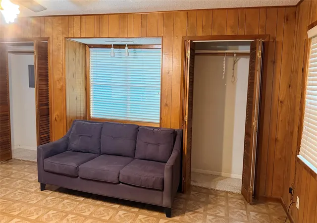 Photo 4 of Single family home for sale at 352 N George Jones Rd, Livingston, TX 77351 | MLS# 36317891 | Listing updated on 2026-08-27