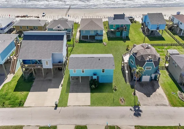 Photo 3 of Single family home for sale at 12917 John Reynolds Rd, Galveston, TX 77554 | MLS# 35457252 | Listing updated on 2026-08-13