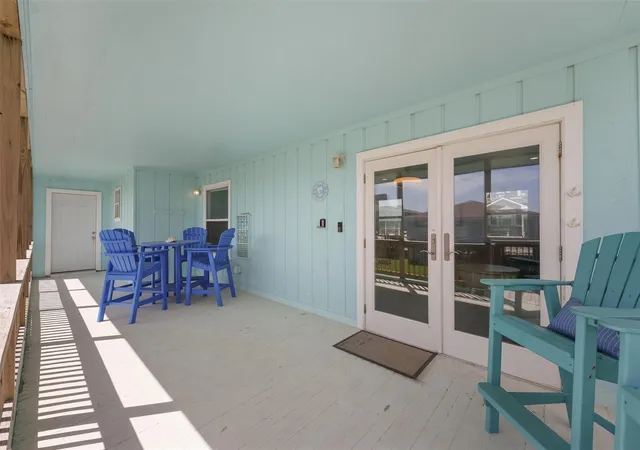 Photo 4 of Single family home for sale at 12917 John Reynolds Rd, Galveston, TX 77554 | MLS# 35457252 | Listing updated on 2026-08-13