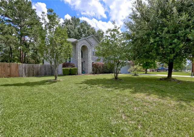 Photo 2 of Single family home for sale at 7110 Hayden Dr, Magnolia, TX 77354 | MLS# 25578764 | Listing updated on 2026-09-14