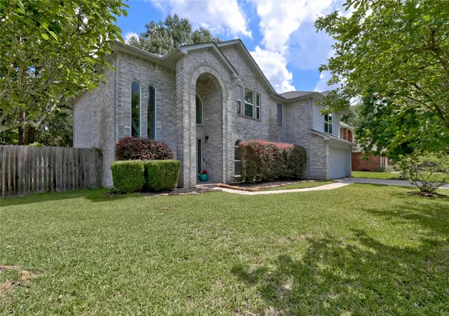 Photo 4 of Single family home for sale at 7110 Hayden Dr, Magnolia, TX 77354 | MLS# 25578764 | Listing updated on 2026-09-14