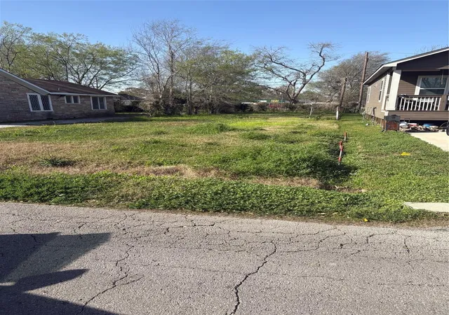 Photo 1 of Land for sale at 2545 Euclid St, Beaumont, TX 77705 | MLS# 98824816 | Listing updated on 2026-06-30