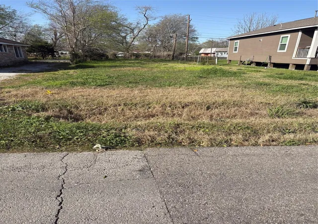 Photo 3 of Land for sale at 2545 Euclid St, Beaumont, TX 77705 | MLS# 98824816 | Listing updated on 2026-06-30