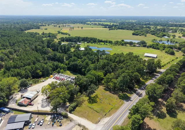 2nd image of 188 State Hwy 150, New Waverly, TX 77358 | MLS# 3615974