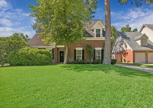 Homes for sale in Kingwood, TX | 5127 Shady Maple Dr, Kingwood, TX 77339 | MLS# 77865603