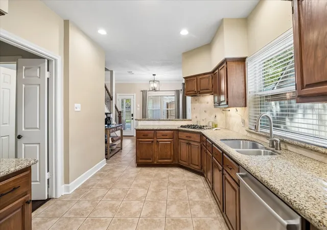 Homes for sale in Kingwood, TX | 5127 Shady Maple Dr, Kingwood, TX 77339 | MLS# 77865603