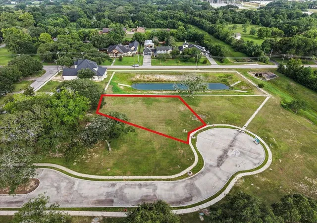 3rd image of 616 Acorn Creek Way, League City, TX 77573 | MLS# 16314764