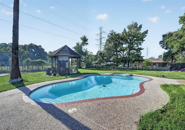 Homes for sale in Channelview, TX | 621 Elsbeth St, Channelview, TX 77530 | MLS# 48883570