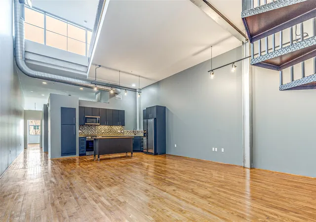 Homes for sale in Houston, TX | 1312 Live Oak St #223, Houston, TX 77003 | MLS# 97347702