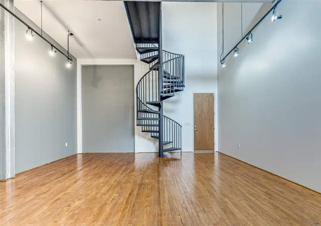 Homes for sale in Houston, TX | 1312 Live Oak St #223, Houston, TX 77003 | MLS# 97347702