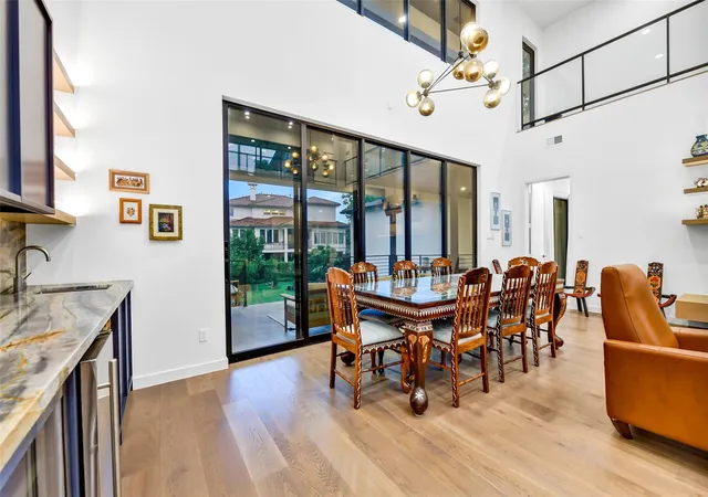Photo 3 of Single family home for sale at 5015 S Braeswood Blvd, Houston, TX 77096 | MLS# 56561462 | Listing updated on 2026-09-09