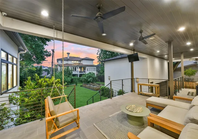 Photo 4 of Single family home for sale at 5015 S Braeswood Blvd, Houston, TX 77096 | MLS# 56561462 | Listing updated on 2026-09-09