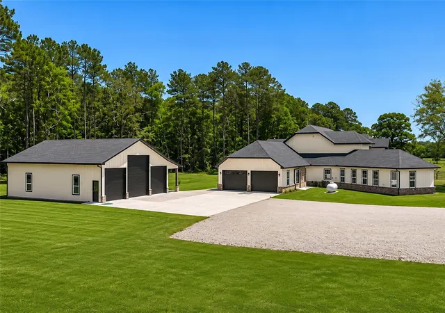 4th image of 41 Paulsel Rd, Huntsville, TX 77340 | MLS# 9785198