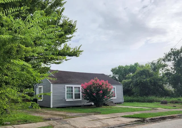 4th image of 4502 Providence St, Houston, TX 77020 | MLS# 19477373