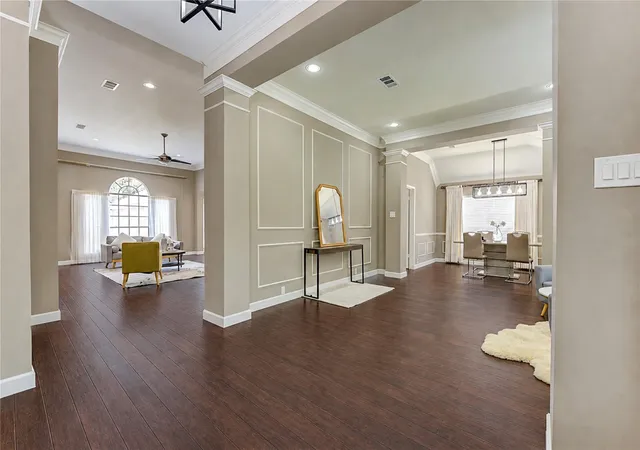 Photo 3 of Sale Pending at 3223 Richland Dr, Sugar Land, TX 77478 | MLS# 51407796 | Listing updated on 2026-09-27