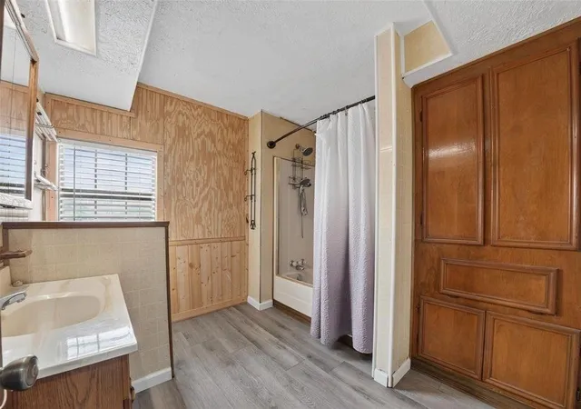 17th image of 4606 Mallard St, Hitchcock, TX 77563 | MLS# 8609499