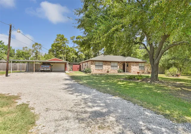 Photo 1 of Single family home for sale at 203 S Fm 565 S, Baytown, TX 77523 | MLS# 21719550 | Listing updated on 2026-08-27