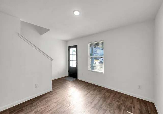 Photo 4 of Single family home for sale at 16939 Marie Village Dr, Conroe, TX 77306 | MLS# 92329506 | Listing updated on 2026-08-13