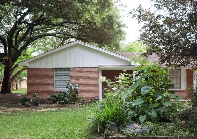 4th image of 8815 Kerr Dr, Tomball, TX 77375 | MLS# 40222308