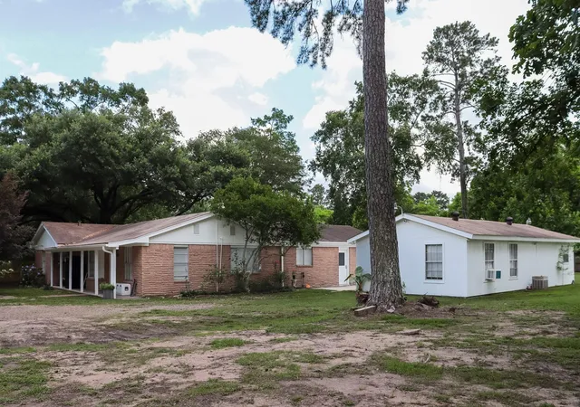 5th image of 8815 Kerr Dr, Tomball, TX 77375 | MLS# 40222308