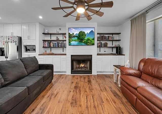 5th image of 1835 Fort Graham Rd, Waco, TX 76705 | MLS# 10893951