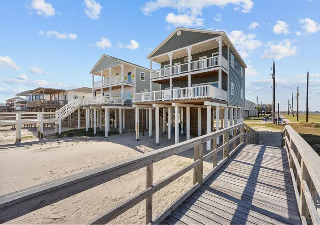2nd image of 103 W Palm St, Surfside Beach, TX 77541 | MLS# 10438023