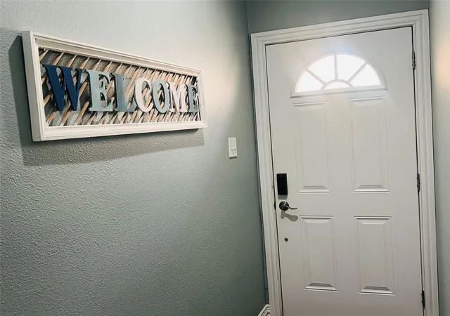 Photo 4 of Townhouse for sale at 6122 Yorktown Meadow Ln, Houston, TX 77084 | MLS# 64950558 | Listing updated on 2026-06-09