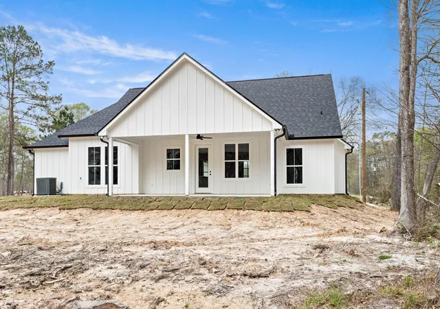 Homes for sale in Vidor, TX | 1130 Lyndale St, Vidor, TX 77662 | MLS# 78706177