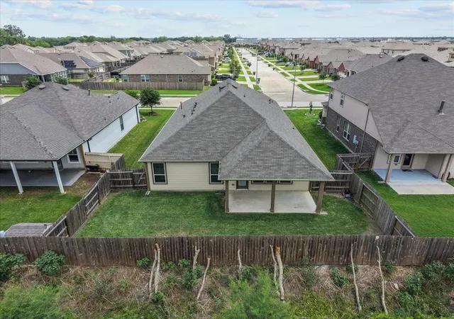 Homes for sale in Rosenberg, TX | 2320 Rosemary St, Rosenberg, TX 77469 | MLS# 45129908