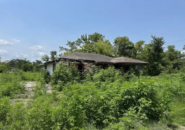 Photo 2 of Sale Pending at 7115 Dallas St, Baytown, TX 77521 | MLS# 7164970 | Listing updated on 2026-09-18
