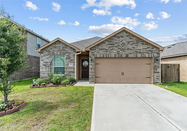 Homes for sale in Humble, TX | 10731 Spring Brook Pass Dr, Humble, TX 77396 | MLS# 14073351