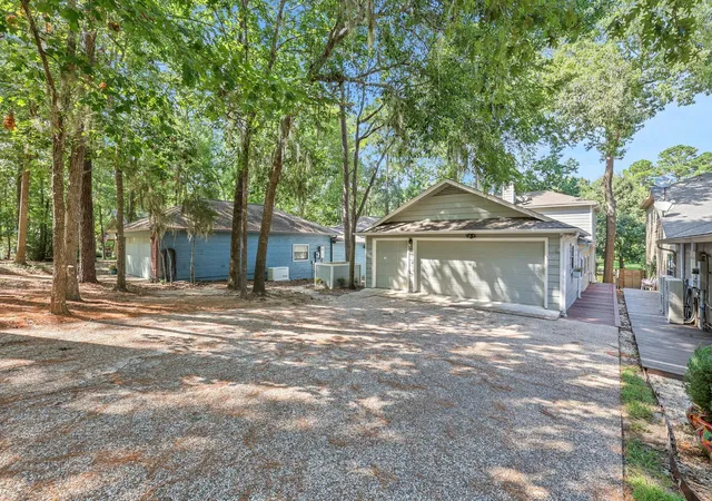 Photo 3 of Single family home for sale at 131 Lords Cir, Coldspring, TX 77331 | MLS# 39510228 | Listing updated on 2026-08-22