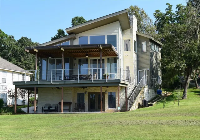 1st image of 68 Edgewater Wy, Pointblank, TX 77364 | MLS# 95482946