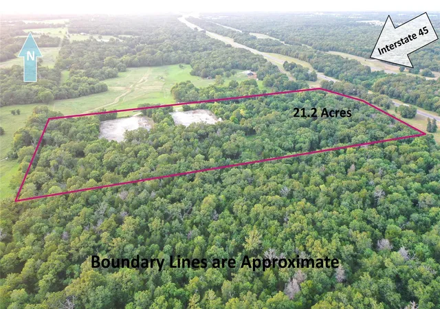 Photo 2 of Land for sale at 720 Interstate 45 S, Fairfield, TX 75840 | MLS# 94424136 | Listing updated on 2026-05-25