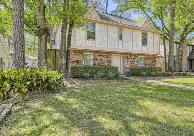 Photo 2 of Single family home for sale at 19527 Enchanted Oaks Dr, Spring, TX 77388 | MLS# 12663486 | Listing updated on 2026-09-10