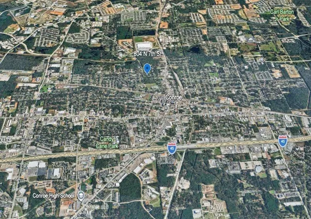 3rd image of 804 N 7Th St, Conroe, TX 77301 | MLS# 75733818