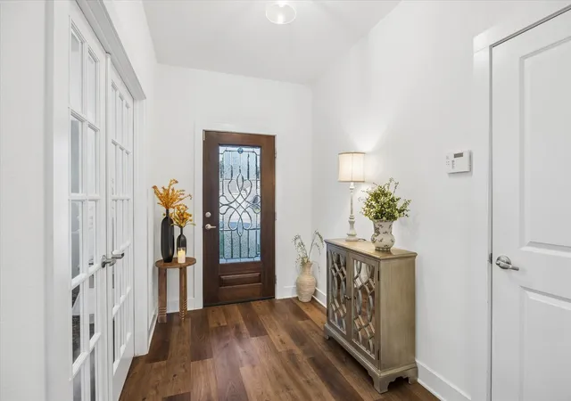 Photo 2 of Single family home for sale at 997 Golden Willow Ln, Conroe, TX 77304 | MLS# 42662318 | Listing updated on 2026-08-29