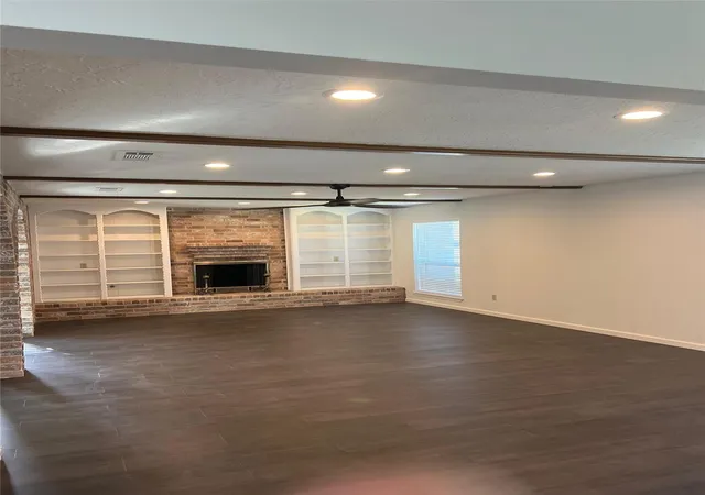 5th image of 9126 Devoncroft Dr, Houston, TX 77031 | MLS# 6210522