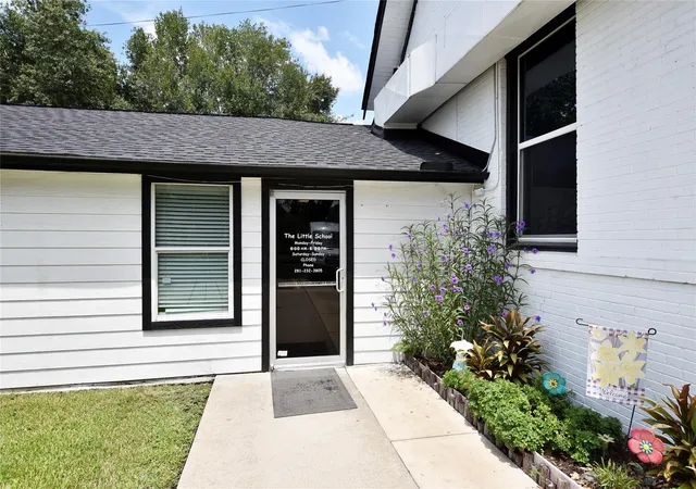 2nd image of 1220 Mulcahy St, Rosenberg, TX 77471 | MLS# 49356313