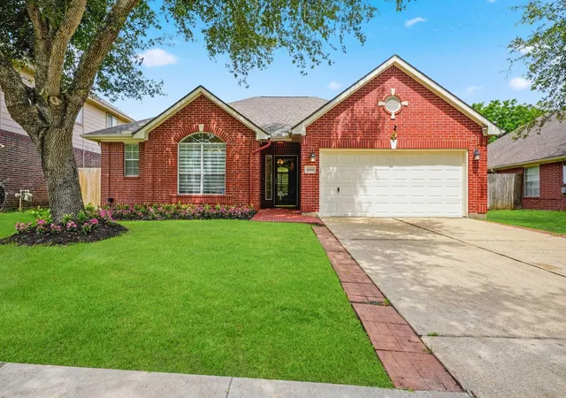 Homes for sale in Pasadena, TX | 4814 Preston Trails Ln, Pasadena, TX 77505 | MLS# 74816085