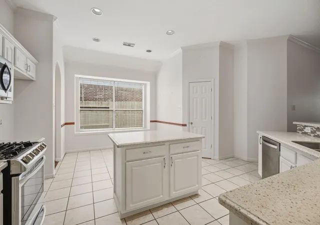 Photo 3 of Single family home for sale at 4814 Preston Trails Ln, Pasadena, TX 77505 | MLS# 74816085 | Listing updated on 2026-09-08