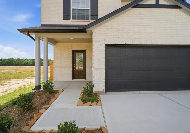 Photo 3 of Single family home for sale at 10767 Sora Dr, Willis, TX 77378 | MLS# 15720703 | Listing updated on 2026-05-22
