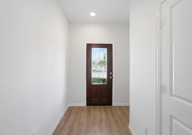 Photo 4 of Single family home for sale at 10767 Sora Dr, Willis, TX 77378 | MLS# 15720703 | Listing updated on 2026-05-22