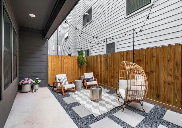Photo 4 of Single family home for sale at 1614 Ojeman Rd #C, Houston, TX 77055 | MLS# 64300862 | Listing updated on 2026-09-15