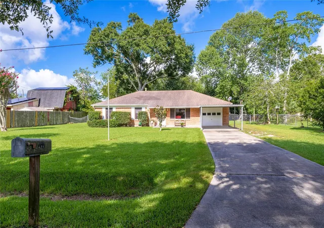 1st image of 3310 Utah Ave, Dickinson, TX 77539 | MLS# 62210818